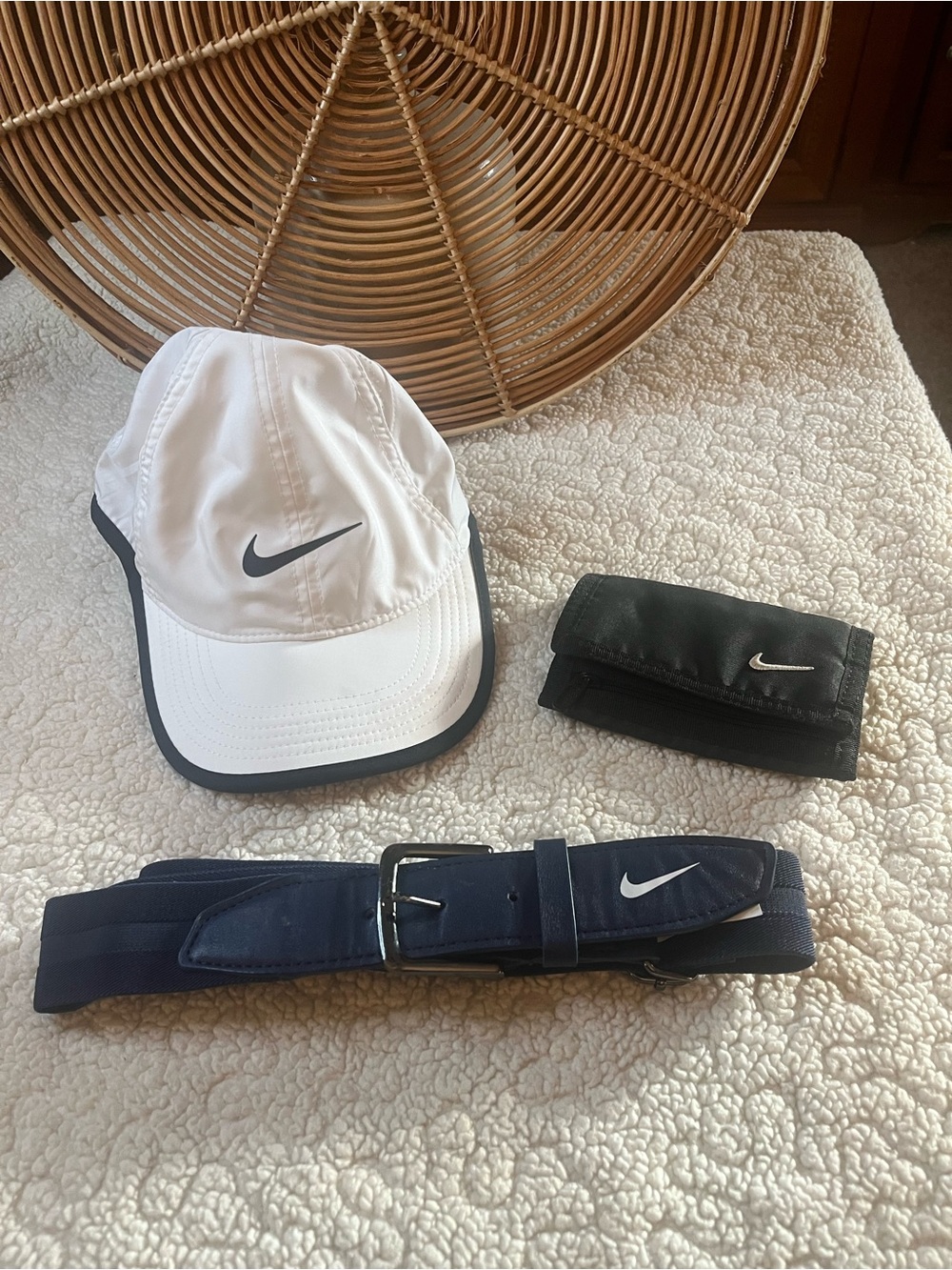 Nike Dri-FIT Bundle Club Cap Hat, Trifold Wallet & Adjustable Belt One Size